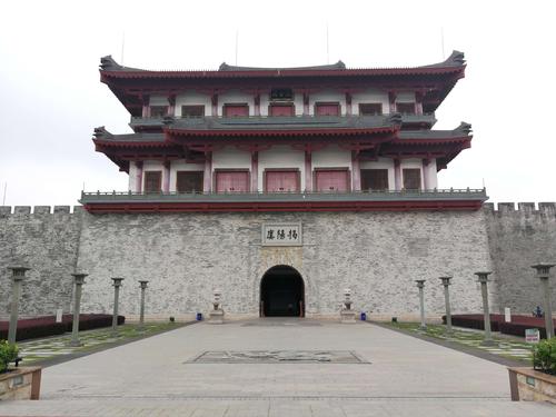 &#19975;&#35937;&#22478;&#45;&#19975;&#35937;&#22478;&#65288;&#20013;&#22269;&#65289;
